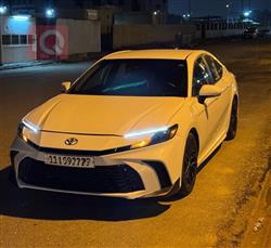 تۆیۆتا کامری